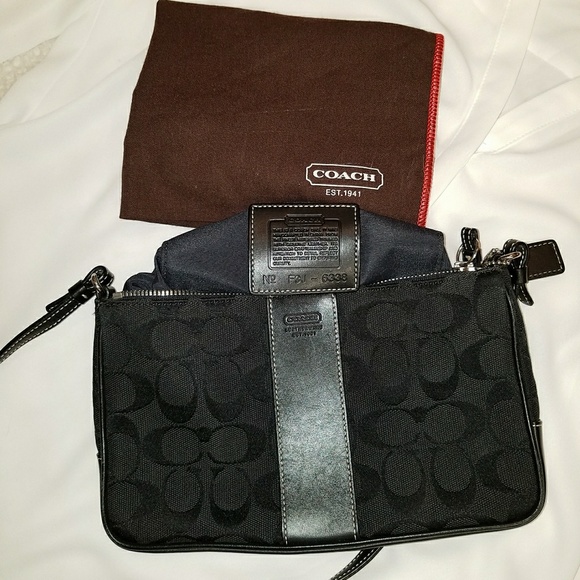Coach black fabric crossbody - Picture 2 of 8
